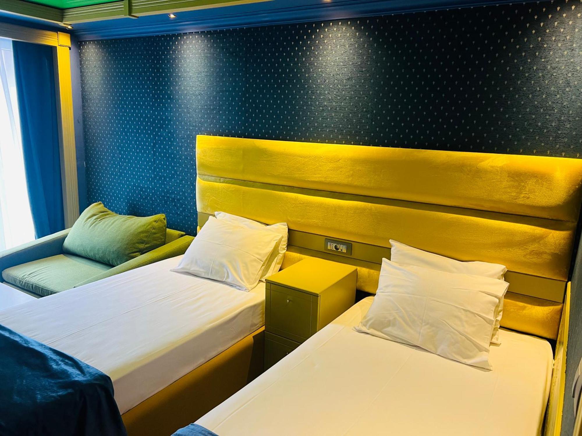 Hotel Craiova By Phoenicia Blue View Olimp Εξωτερικό φωτογραφία