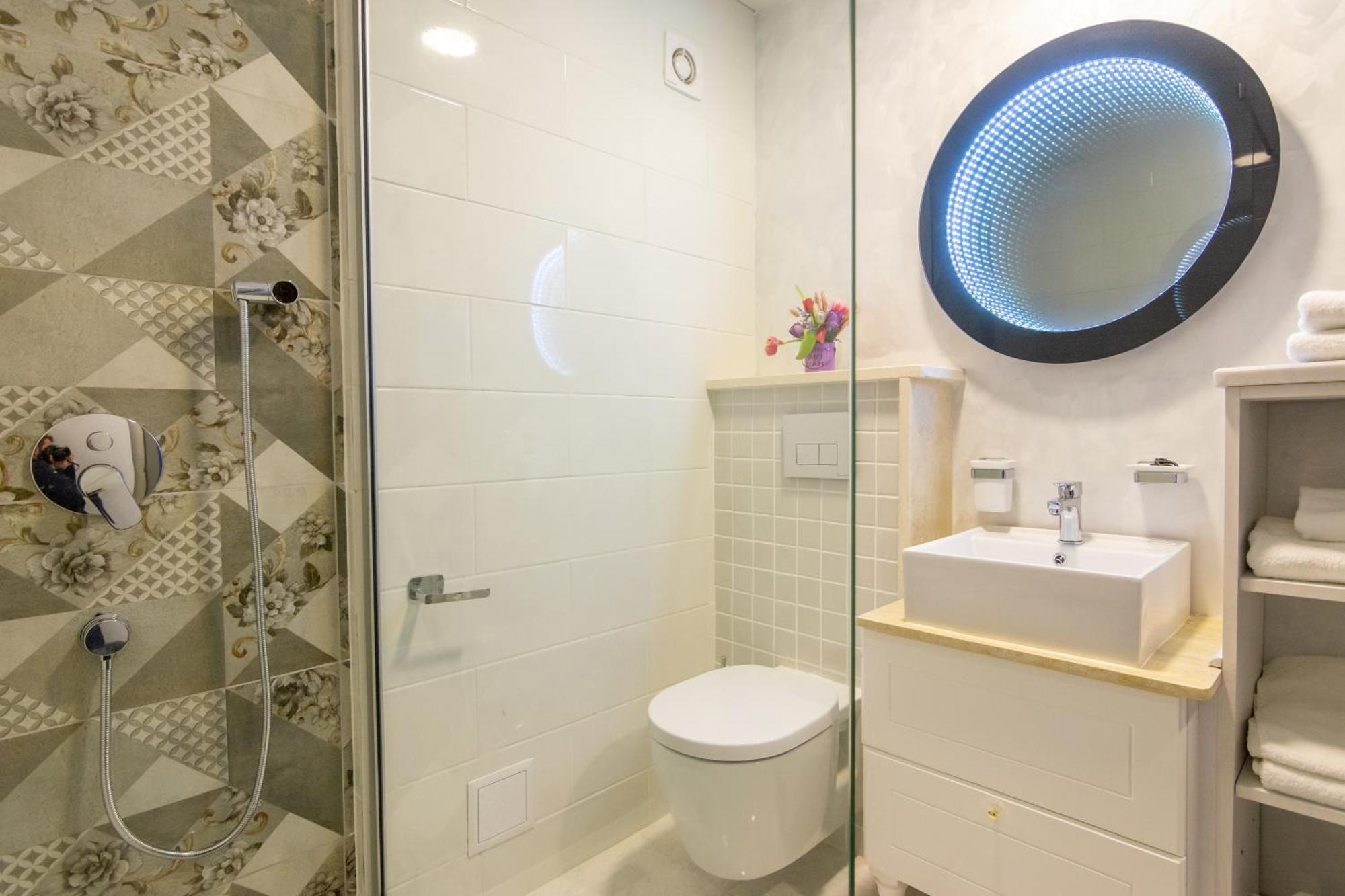 Hotel Craiova By Phoenicia Blue View Olimp Εξωτερικό φωτογραφία