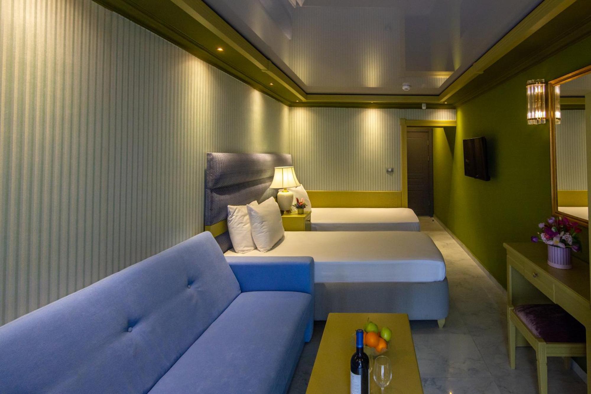 Hotel Craiova By Phoenicia Blue View Olimp Εξωτερικό φωτογραφία